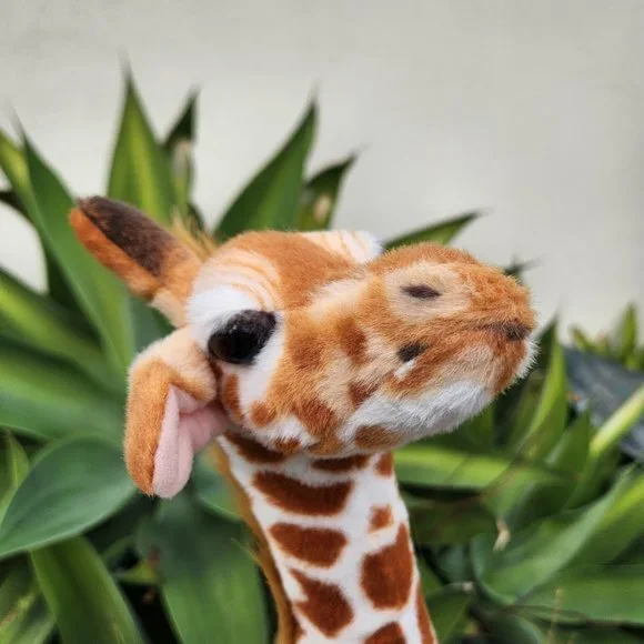 NEW 22" Giraffe Stuffed Animal Baby Shower Nursery Bedroom Room Decor Plush Linz - Picture 5 of 13